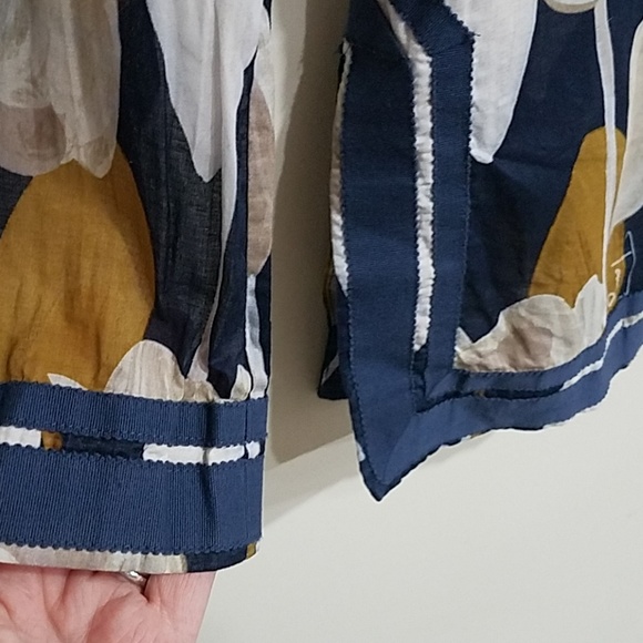 Tory Burch tulip signature long tunic size 2 - Picture 6 of 8